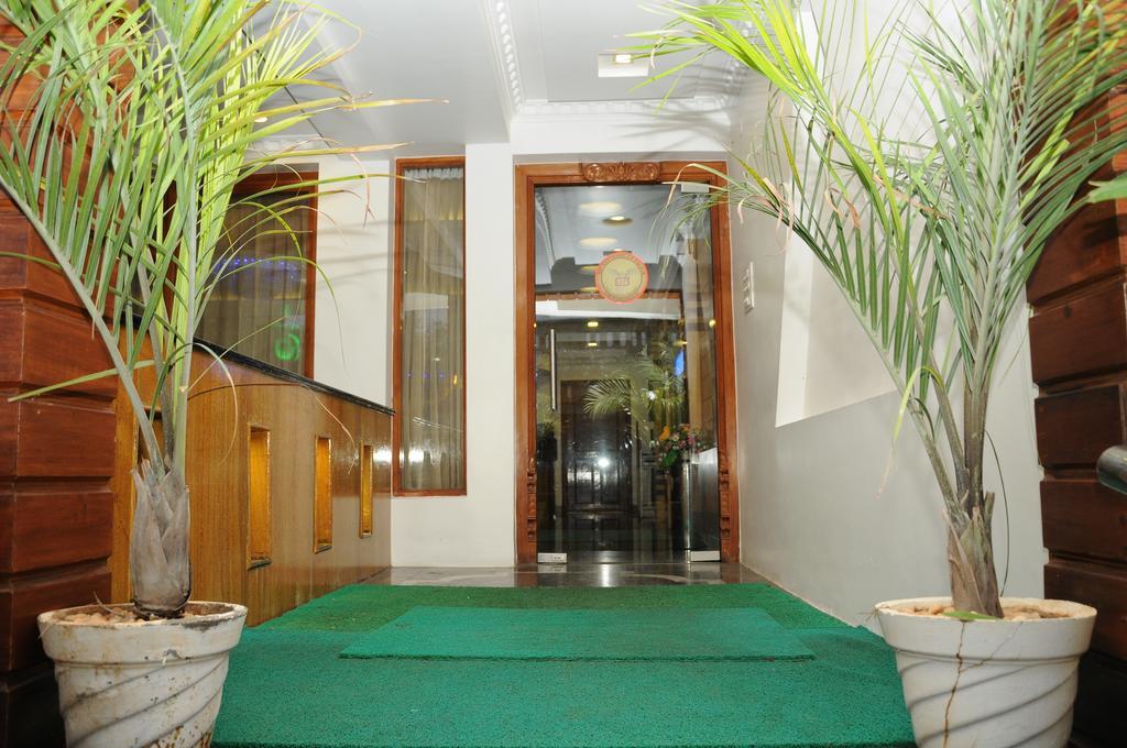Sri Sarvesha Js Palace Temple View Tiruvannāmalai Dış mekan fotoğraf